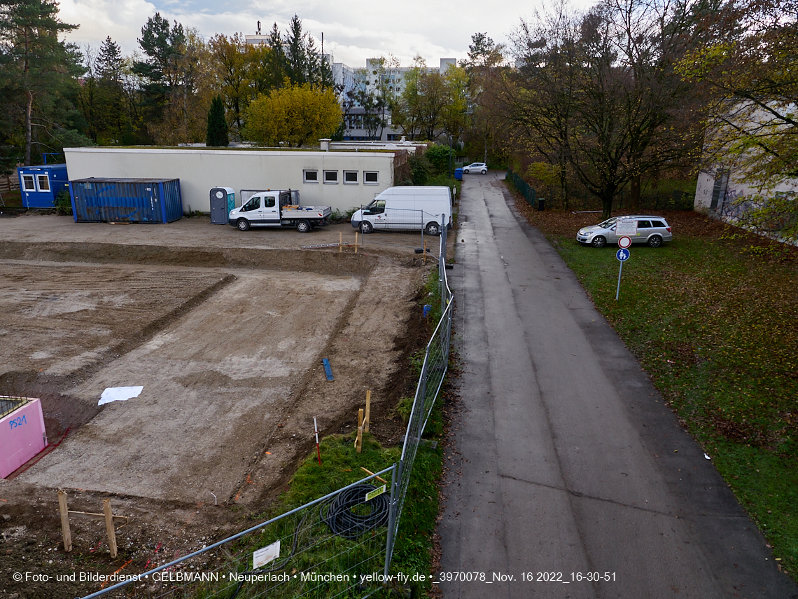16.11.2022 - Baustelle an der Quiddestraße Haus für Kinder in Neuperlach